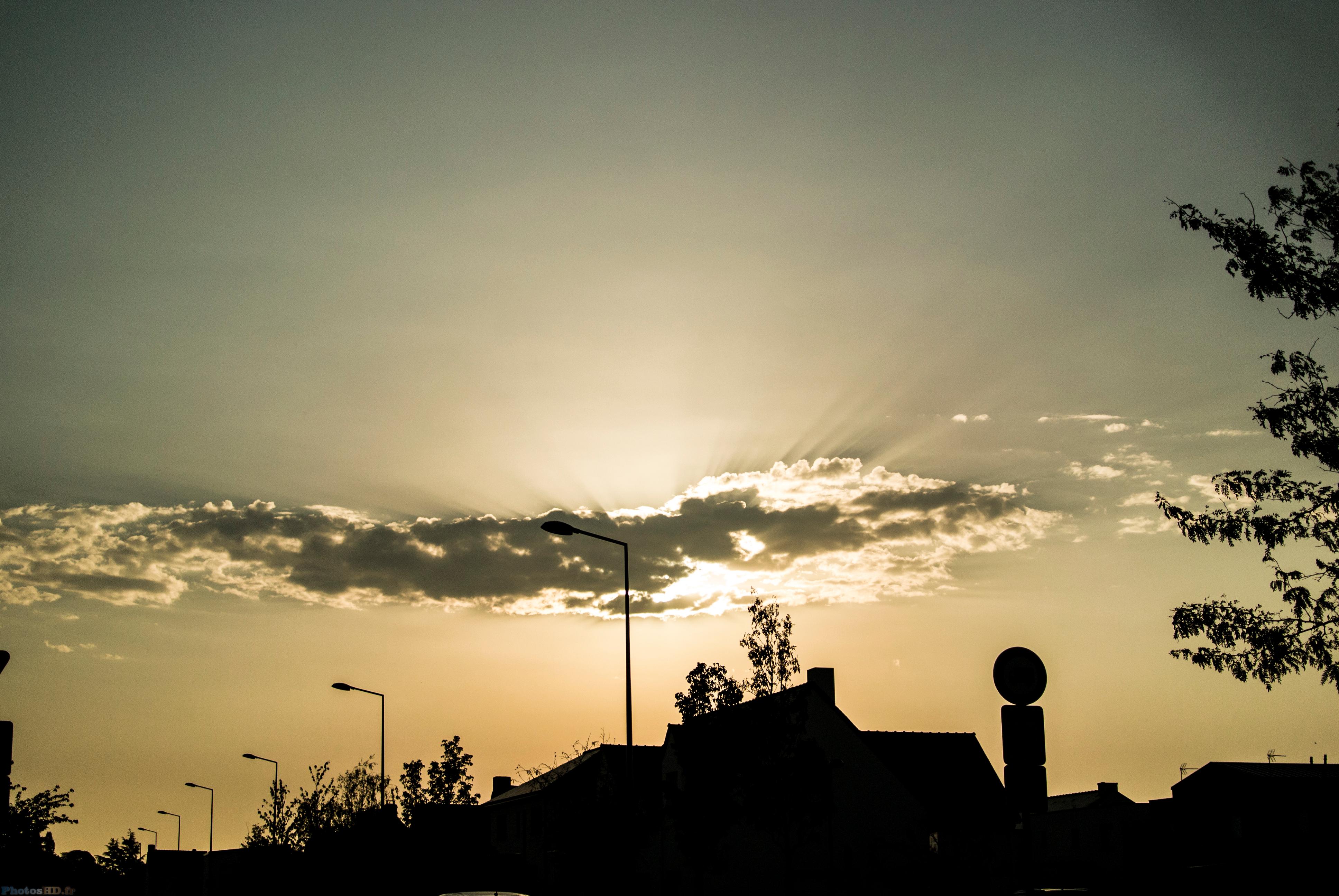 Soleil et nuages