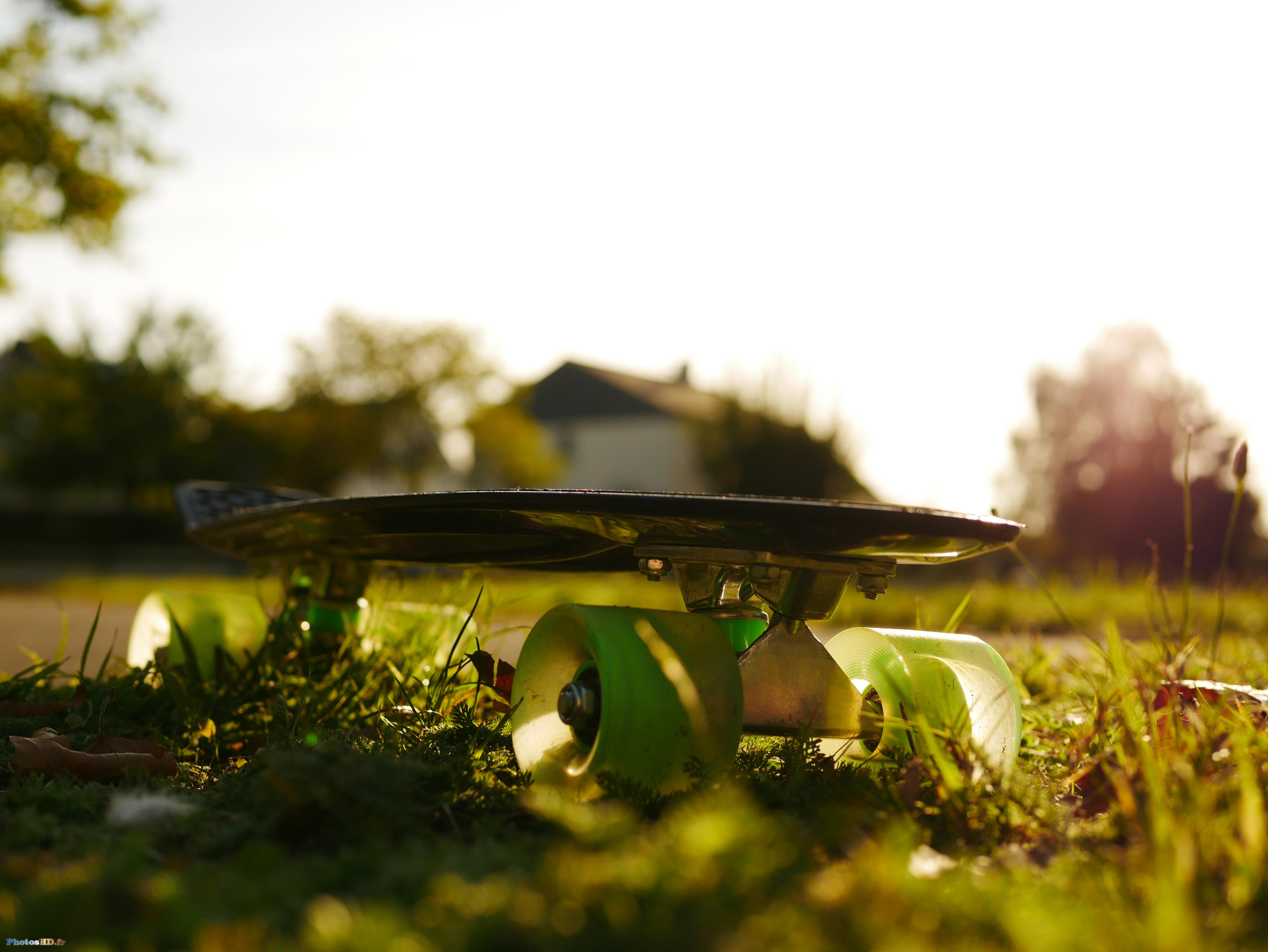 Skateboard au soleil