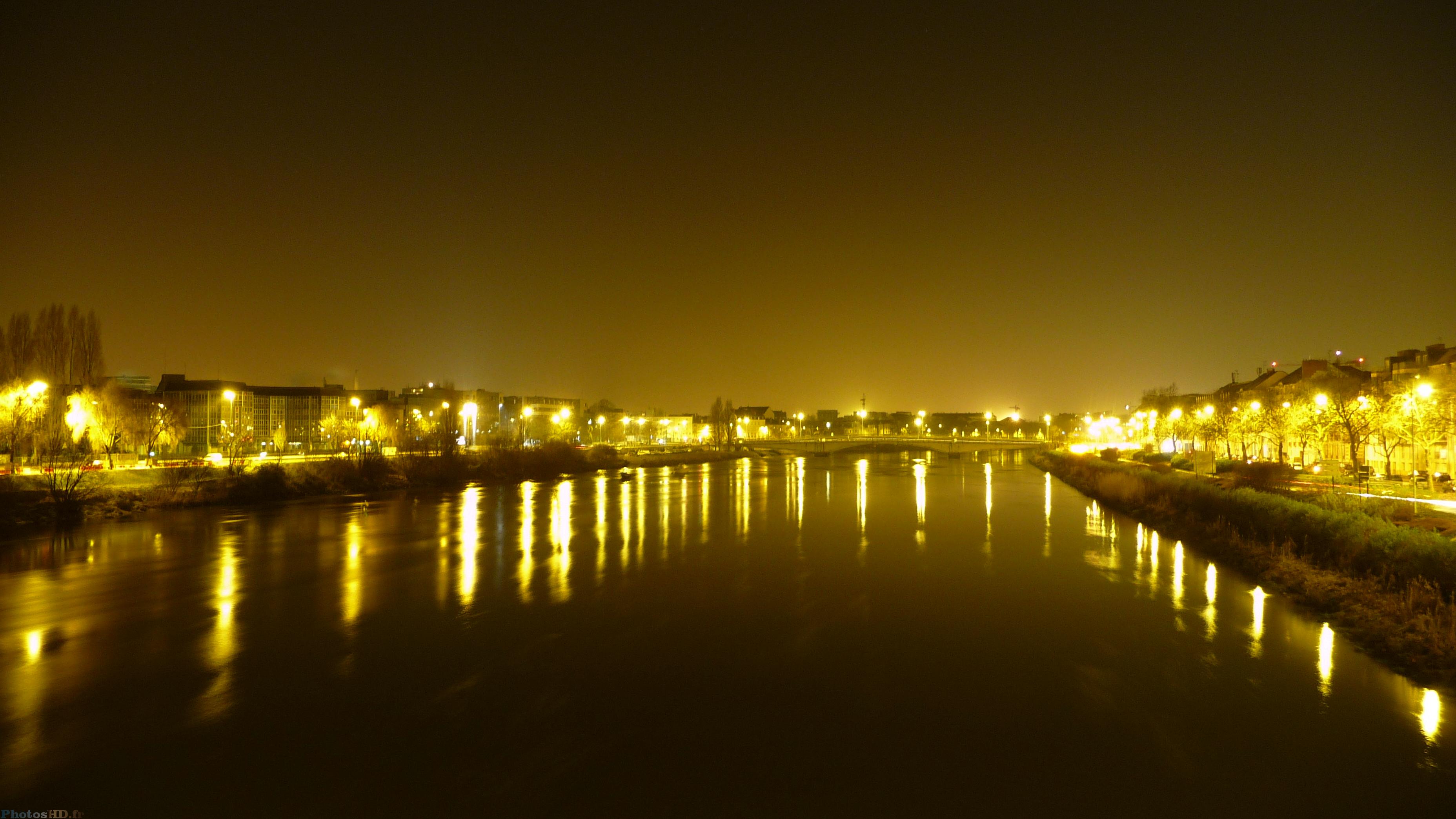 La Loire de nuit