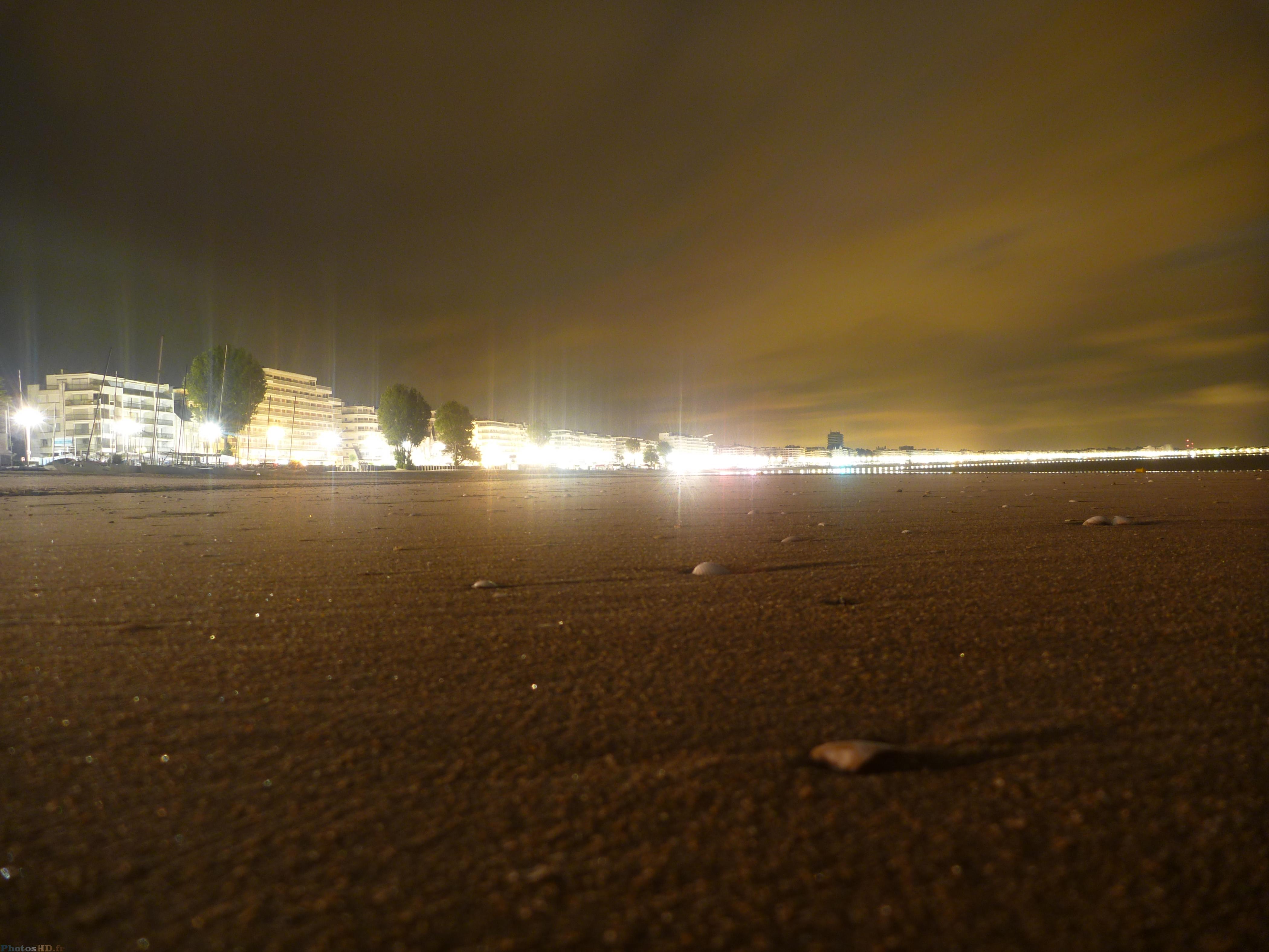 La plage de la Baule de nuit